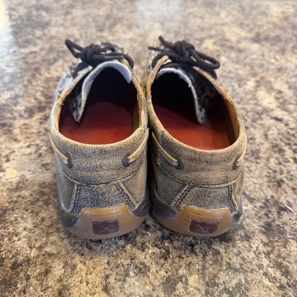 Twisted X Leopard Print Lace-Up Loafers size 8 - Picture 4 of 6